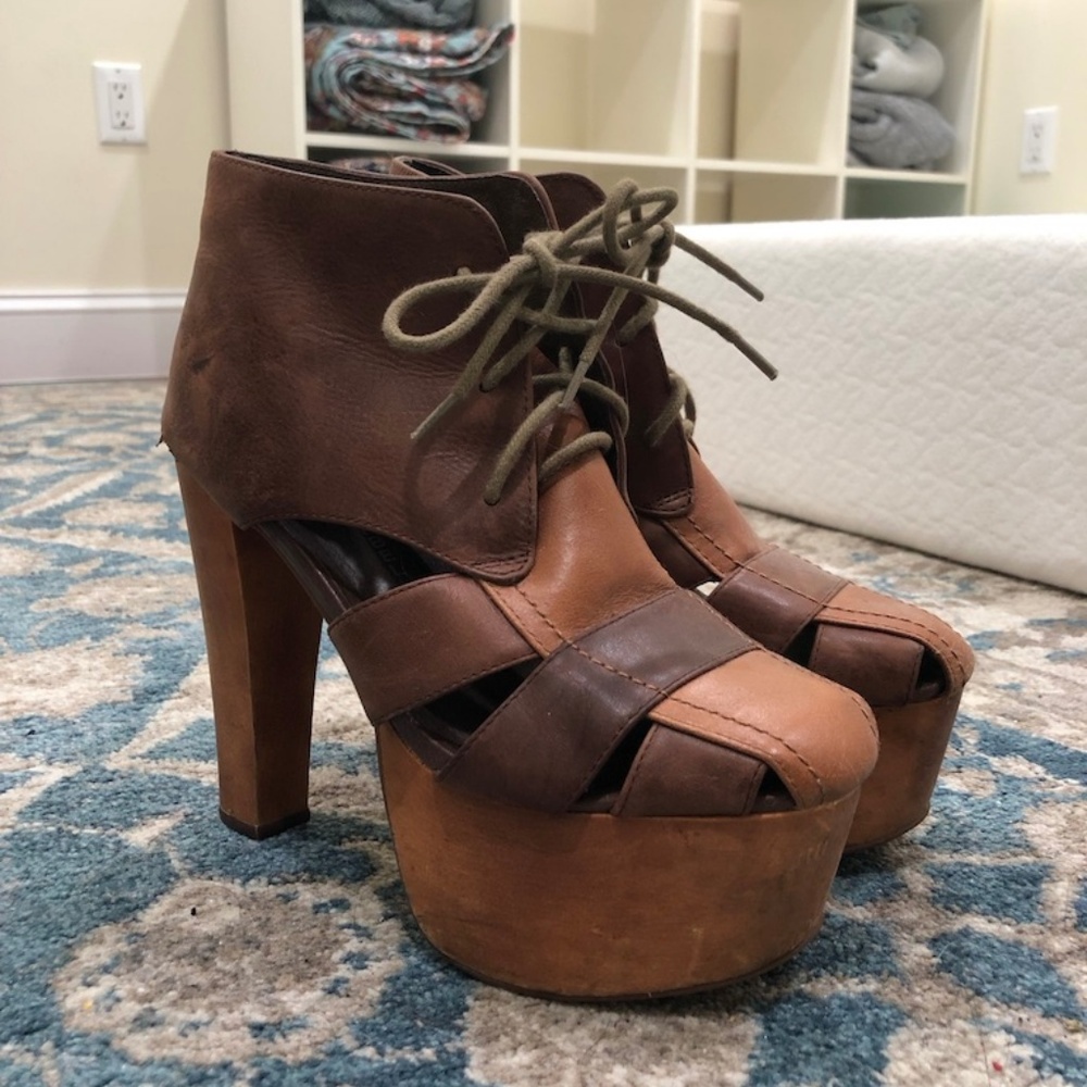 RARE Leather Caged Lace Up Ford Litas Platforms